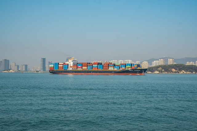 跨境电商税务报送时代! 合规报关如何选择:常见的6种出口方式